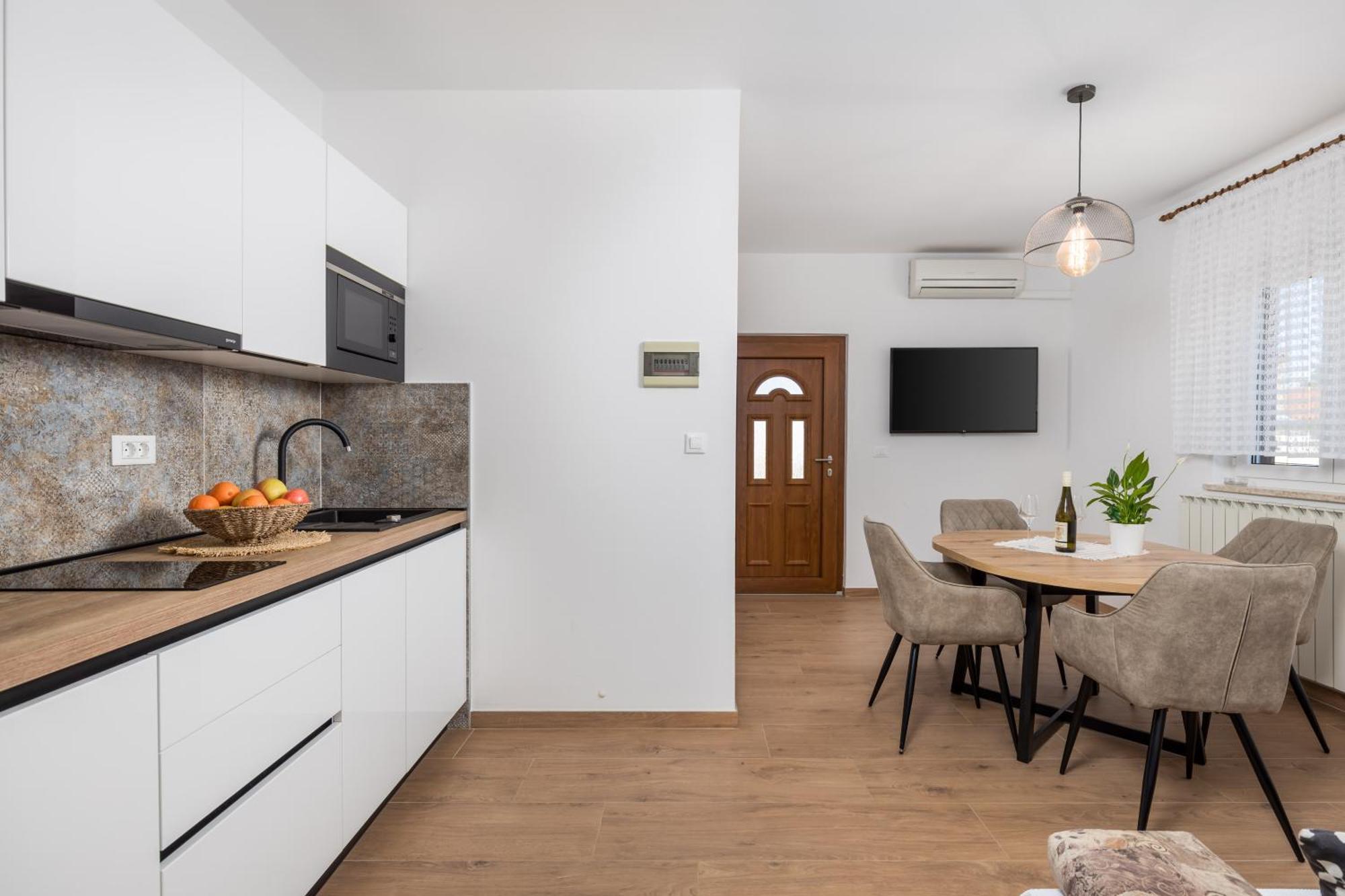 רוביני Guest House Marica מראה חיצוני תמונה
